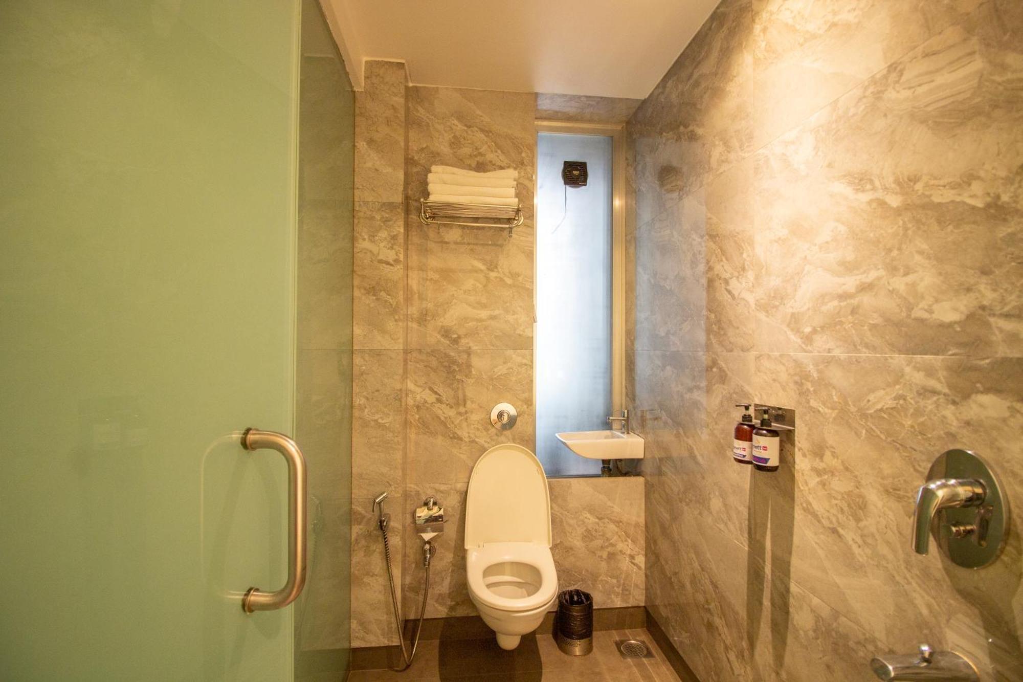 Hotel Celestiial , Candolim Buitenkant foto
