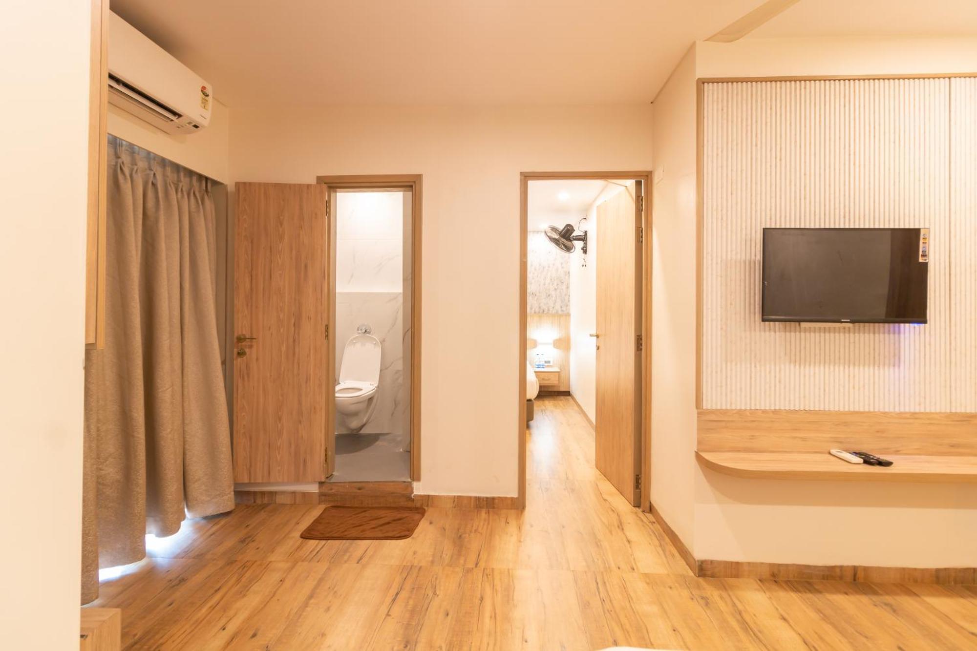 Hotel Celestiial , Candolim Buitenkant foto