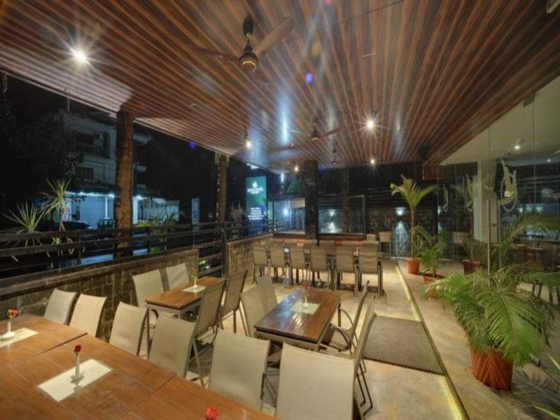 Hotel Celestiial , Candolim Buitenkant foto