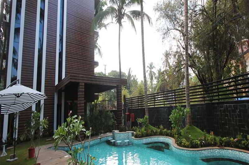 Hotel Celestiial , Candolim Buitenkant foto