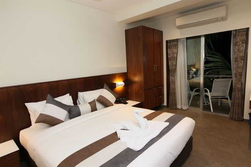 Hotel Celestiial , Candolim Buitenkant foto